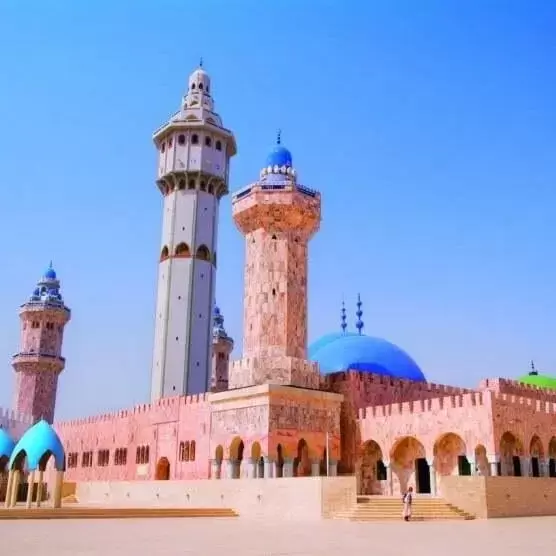 Image Listing